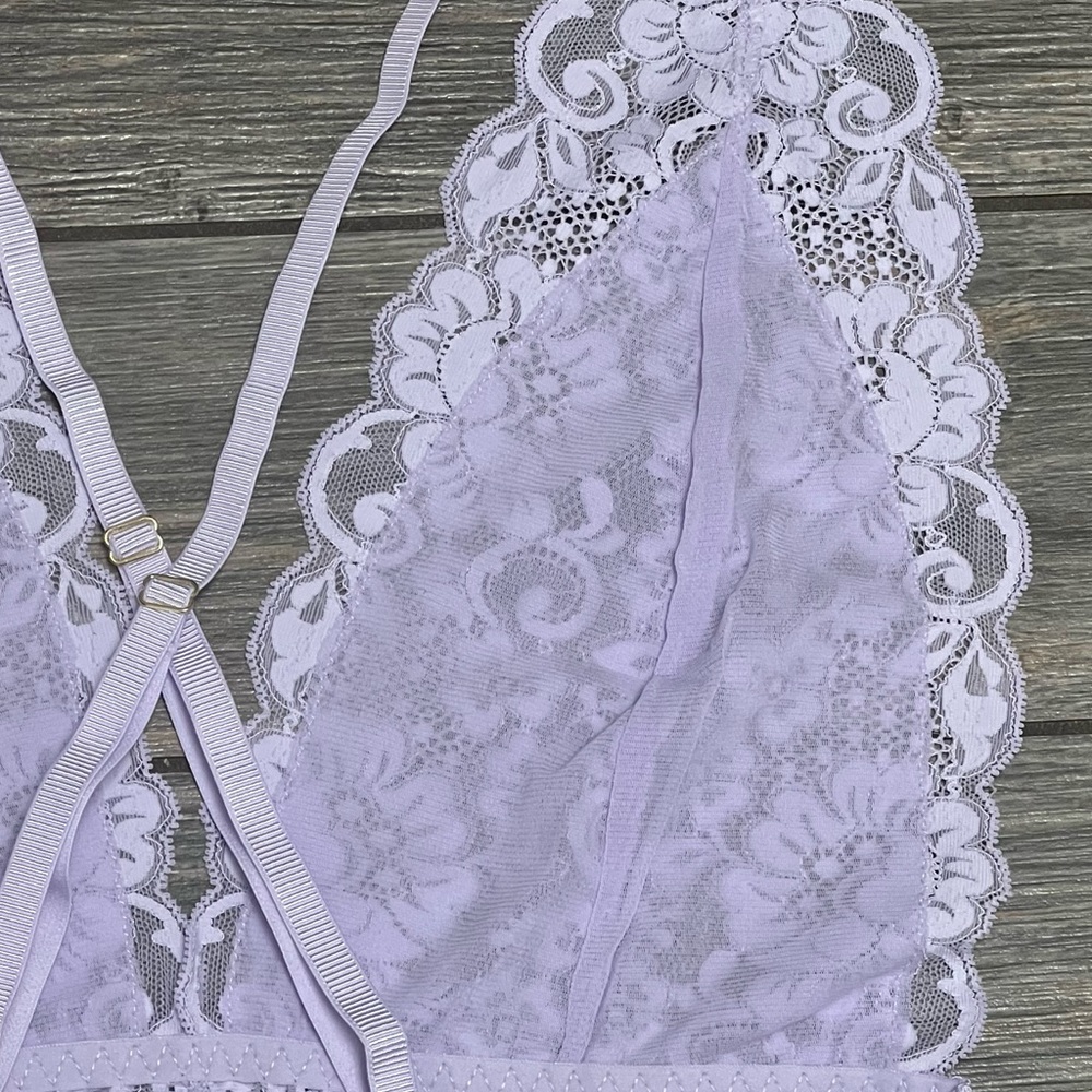 NWT Free People X HAH Comin in Haht Lace Bodysuit Size Small Lavender Lingerie - Picture 9 of 14